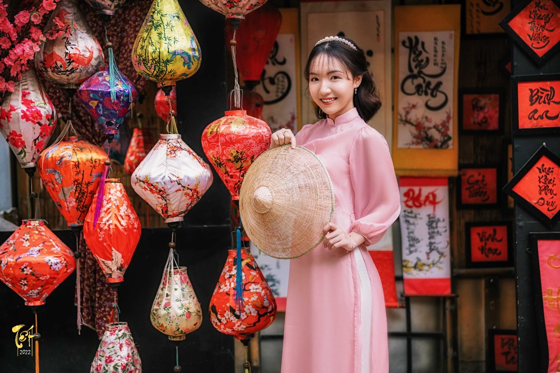 Bạn trẻ háo hức với lì xì ngày Tết: Tặng nhau may mắn, bình an - 1 Bạn trẻ háo hức với lì xì ngày Tết: Tặng nhau may mắn, bình an - 1