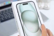 Lộ video mở hộp iPhone 16 trước giờ ra mắt