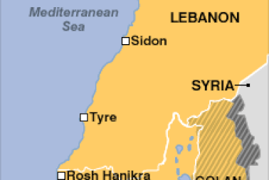 Máy bay chở 90 người lao xuống biển Địa Trung Hải