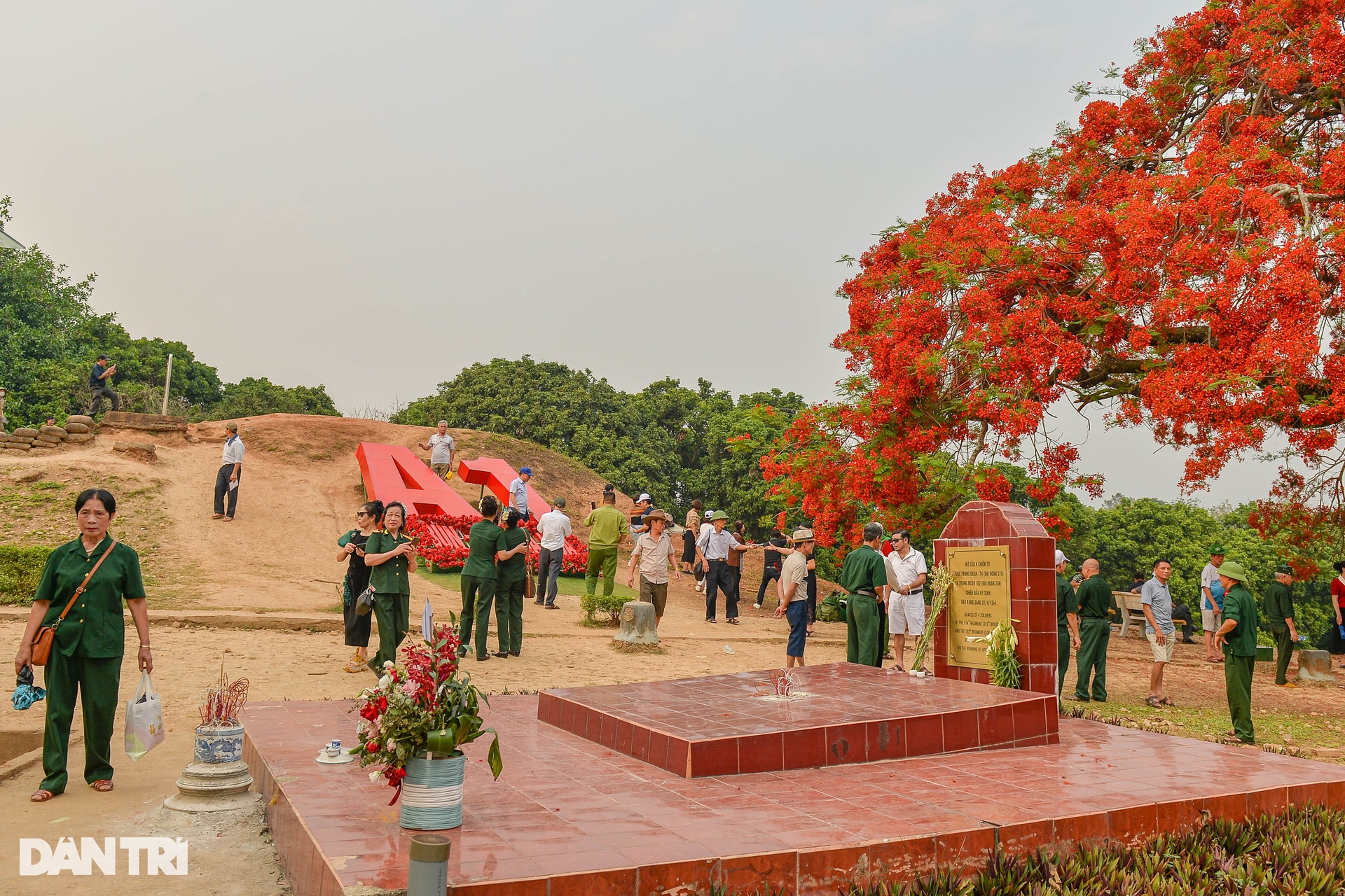 Tourists flock to visit the historical relics of Dien Bien Phu - 9