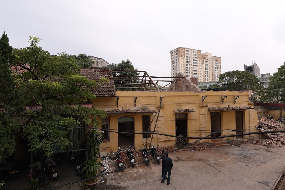 Liệu có thể phục hồi được Trạm phát sóng Bạch Mai vừa bị phá dỡ? - 7 Liệu có thể phục hồi được Trạm phát sóng Bạch Mai vừa bị phá dỡ? - 7