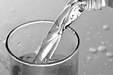 Các dấu hiệu cho thấy cần uống nhiều nước