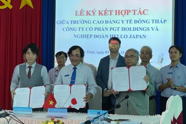 Ký kết biên bản ghi nhớ hợp tác trong lĩnh vực điều dưỡng, chăm sóc sức khỏe