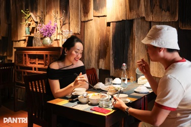 Hà Nội: Quán không thực đơn, khách không hỏi giá, thưởng thức bằng niềm tin