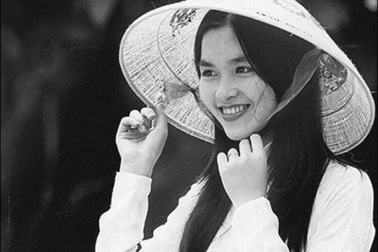 Thương lắm nón lá Việt Nam!