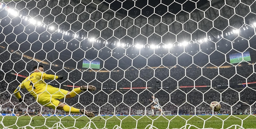 Những hình ảnh ấn tượng ở trận chung kết hay nhất lịch sử World Cup - 18 Những hình ảnh ấn tượng ở trận chung kết hay nhất lịch sử World Cup - 18