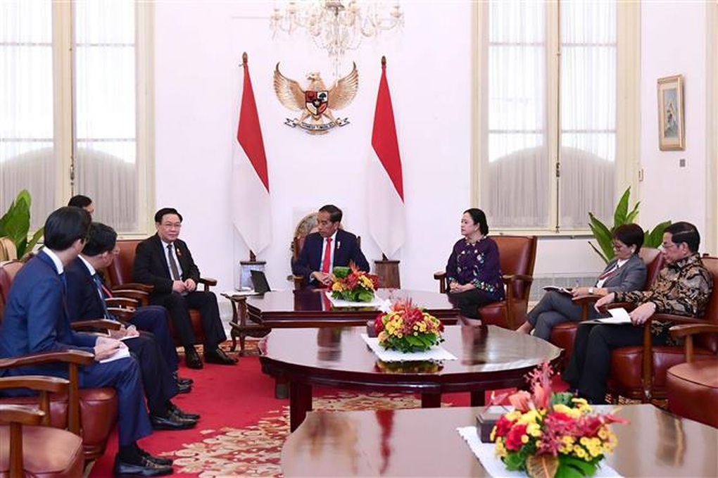 Chủ tịch Quốc hội Vương Đình Huệ hội kiến Tổng thống Indonesia Joko Widodo - 2 Chủ tịch Quốc hội Vương Đình Huệ hội kiến Tổng thống Indonesia Joko Widodo - 2