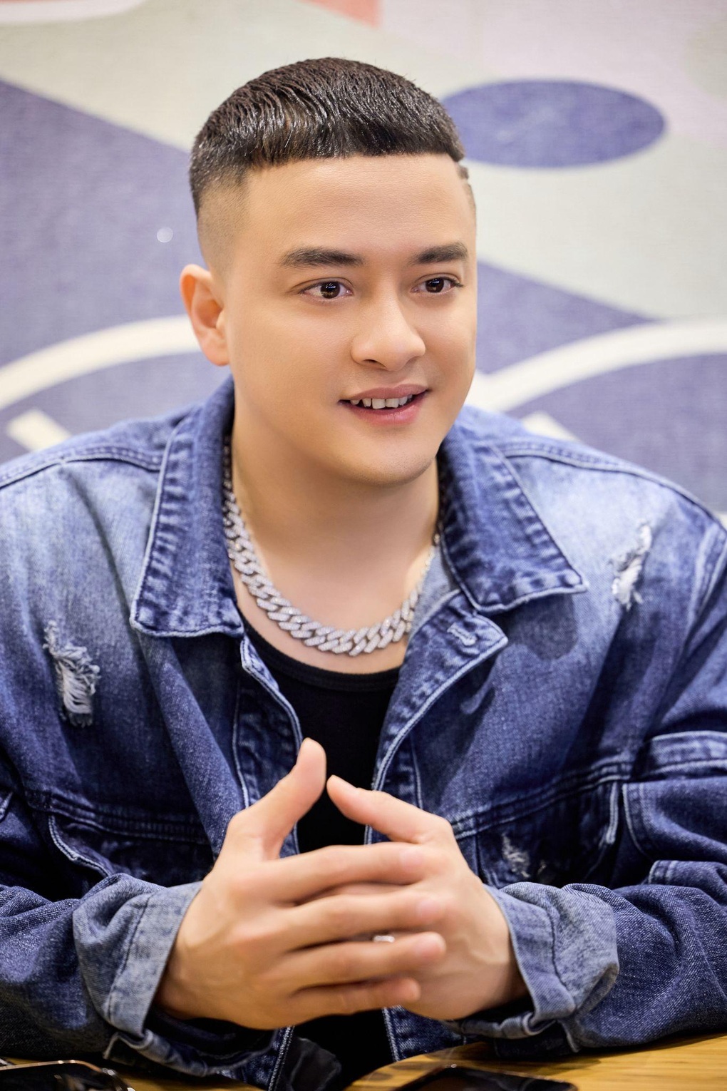 Cao Thái Sơn: Tôi sống cùng nhà với người ấy chứ không phải bố đơn thân - 2 Cao Thái Sơn: Tôi sống cùng nhà với người ấy chứ không phải bố đơn thân - 2