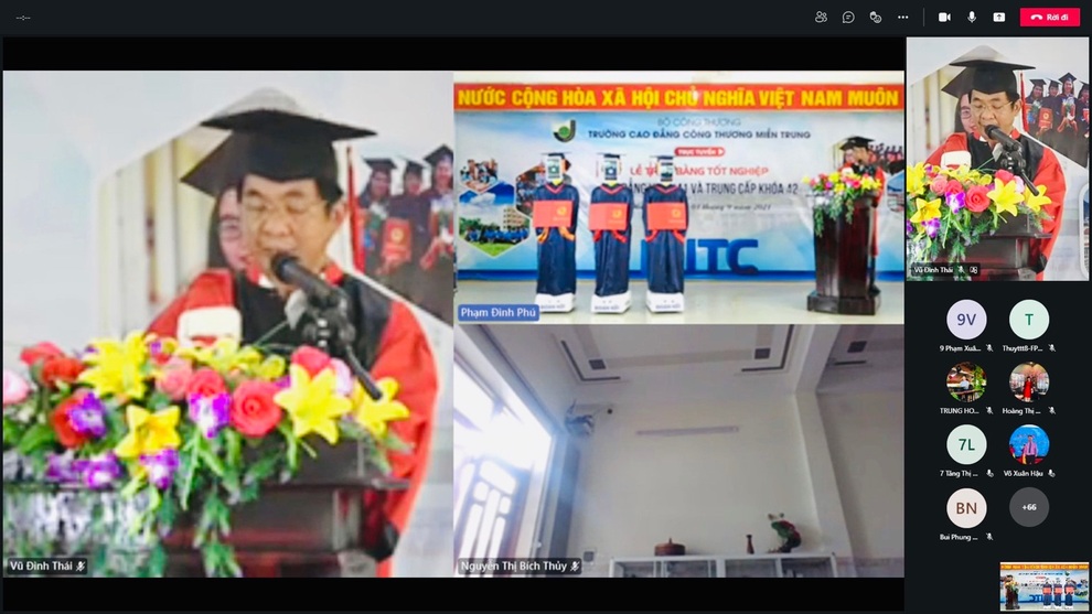 Lần đầu tiên Robot thay sinh viên trường nghề nhận bằng tốt nghiệp - 6 Lần đầu tiên Robot thay sinh viên trường nghề nhận bằng tốt nghiệp - 6