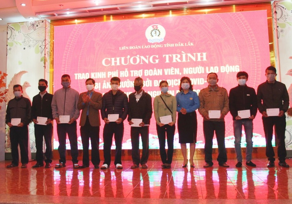 Đắk Lắk: Chi gần 20 tỷ hỗ trợ người lao động đón Tết Nguyên đán - 2 Đắk Lắk: Chi gần 20 tỷ hỗ trợ người lao động đón Tết Nguyên đán - 2