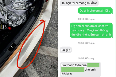 Đâm vào ô tô dừng đèn đỏ, cô gái bàng hoàng khi chủ "đòi" 6.688 đồng