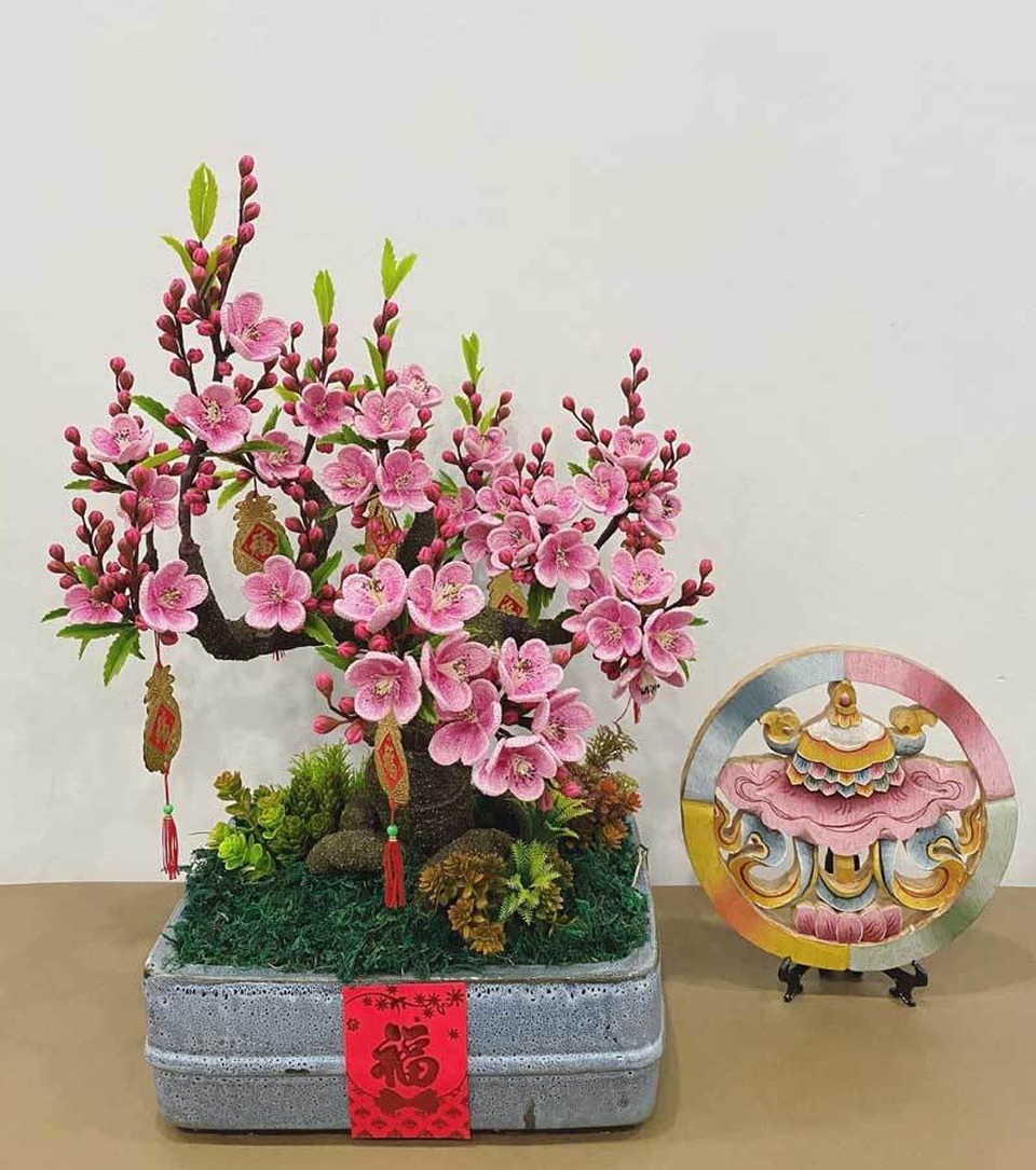 Hoa đào len sợi, giá chục triệu đồng vẫn khó mua chơi Tết - 5 Hoa đào len sợi, giá chục triệu đồng vẫn khó mua chơi Tết - 5