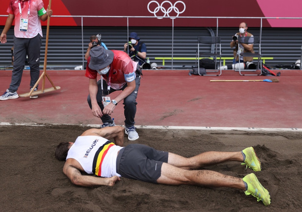 Bật cười với phần thi thảm họa, khiến VĐV nhận cái kết đắng ở Olympic - 2 Bật cười với phần thi thảm họa, khiến VĐV nhận cái kết đắng ở Olympic - 2