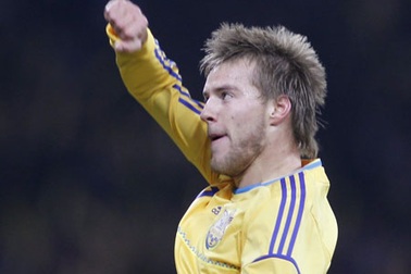 Jose Mourinho cử người theo dõi “Shevchenko đệ nhị”