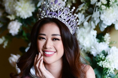 Hoa hậu Khánh Vân tự nhận mình “không bình thường”