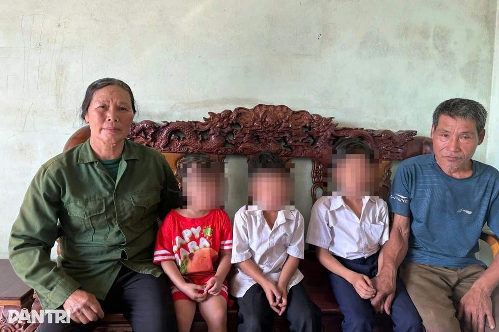 Ba đứa trẻ đi xe đạp gần 50km trong đêm tìm bố vì quá nhớ - 6