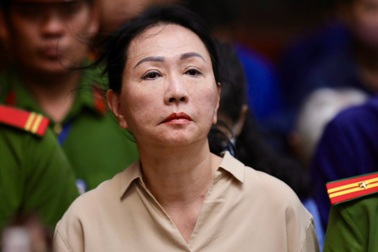 Bị cáo Trương Mỹ Lan: "Tiền cho nhân viên SCB rất nhỏ so với tôi"