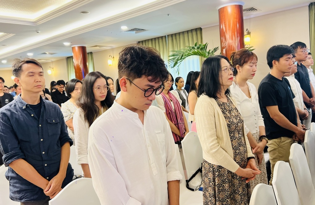 Tưởng nhớ hai dịch giả đã mất, nhà giáo dục mong thầy cô đọc sách - 2 Tưởng nhớ hai dịch giả đã mất, nhà giáo dục mong thầy cô đọc sách - 2