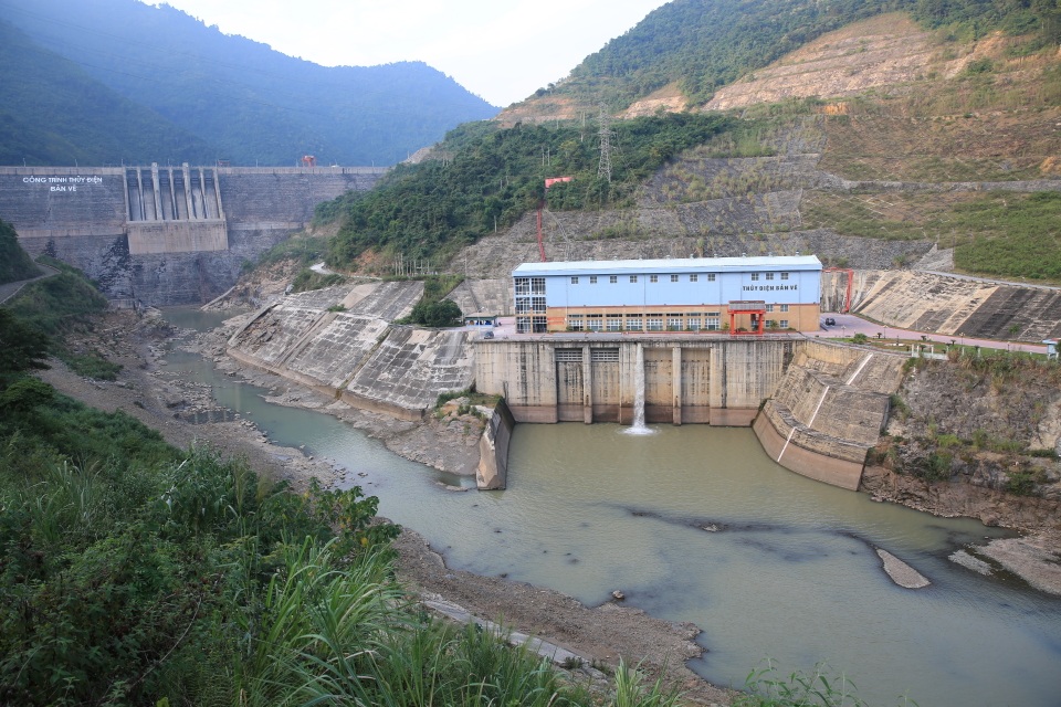 Có rừng mà không cậy nhờ được vốn quý cũng bằng không! - 5 Có rừng mà không cậy nhờ được vốn quý cũng bằng không! - 5