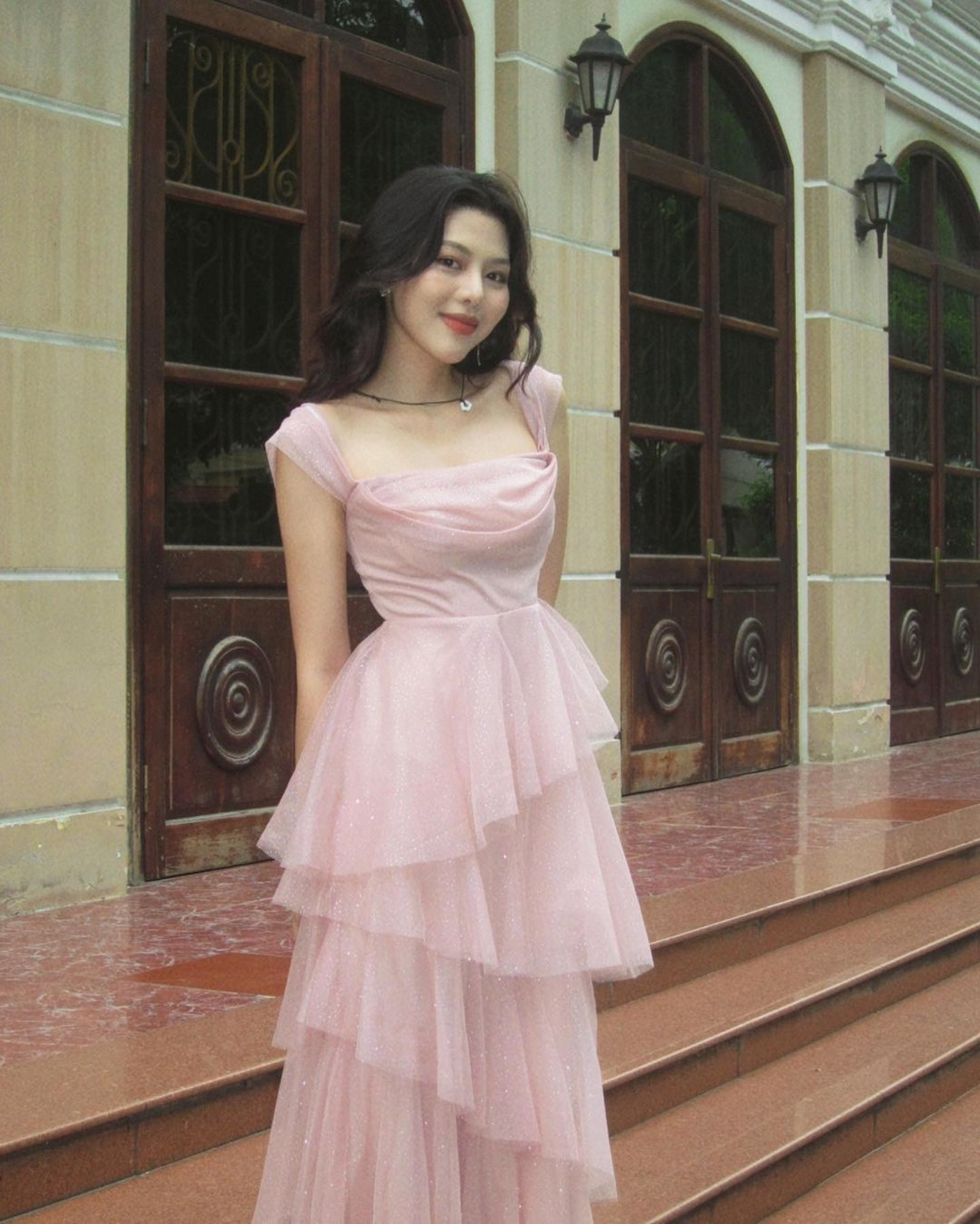 Cô gái Quảng Nam cao 1,76m, được Mỹ Tâm gọi là thần tượng thế hệ mới - 4 Cô gái Quảng Nam cao 1,76m, được Mỹ Tâm gọi là thần tượng thế hệ mới - 4