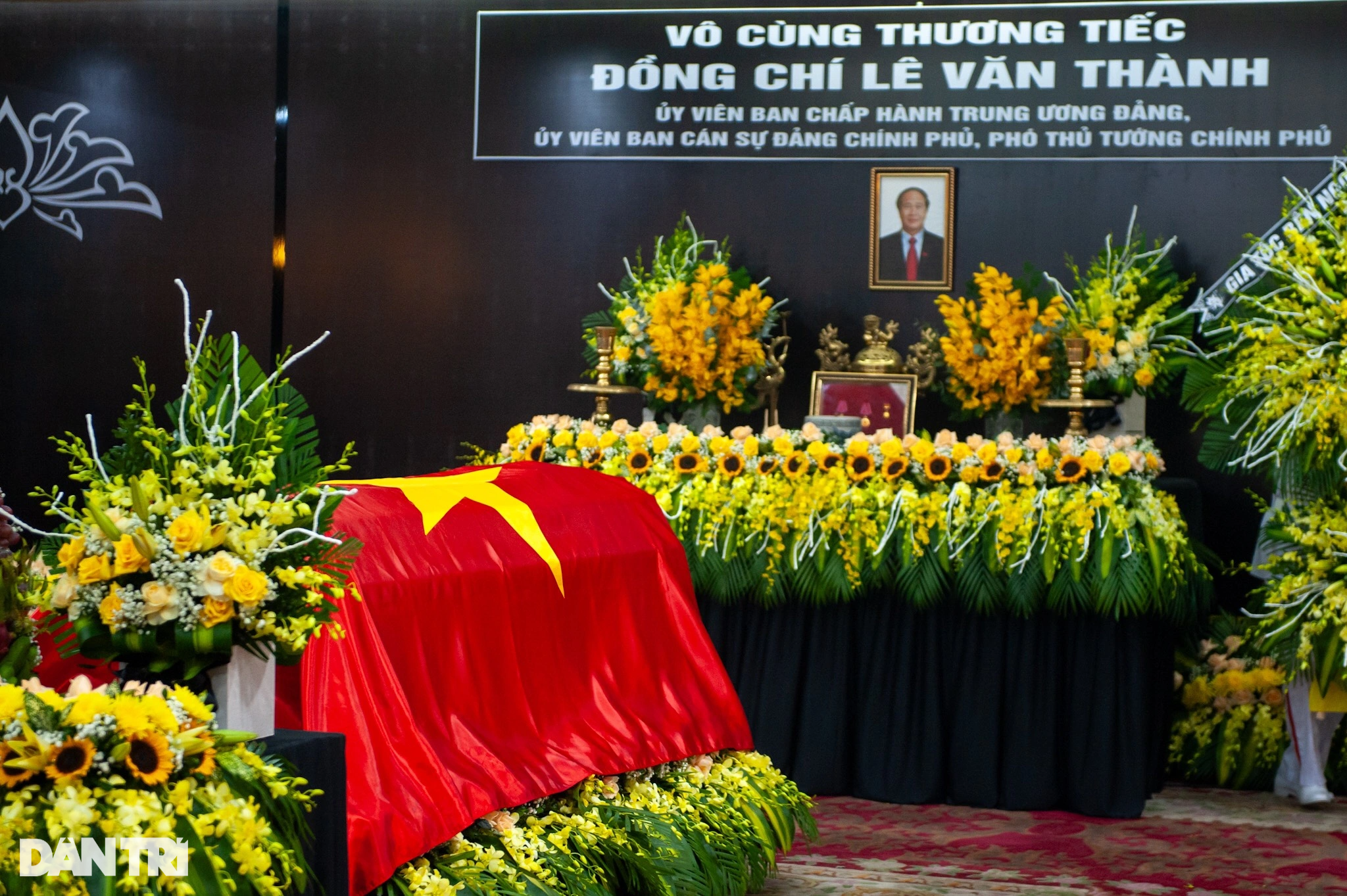 Lãnh đạo Đảng, Nhà nước viếng Phó Thủ tướng Lê Văn Thành - 3