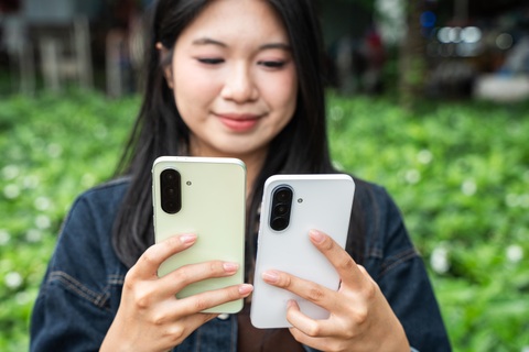 So sánh Samsung Galaxy A36 và A37: Máy phù hợp với ai?