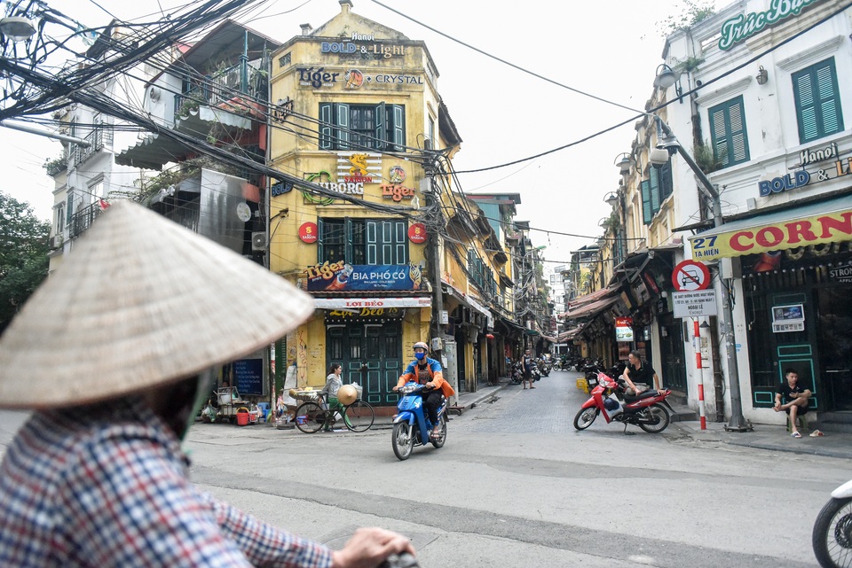 Lỗ hàng chục tỷ đồng, ông chủ khách sạn phố cổ đóng cửa, cắt giảm nhân viên - 1 Lỗ hàng chục tỷ đồng, ông chủ khách sạn phố cổ đóng cửa, cắt giảm nhân viên - 1