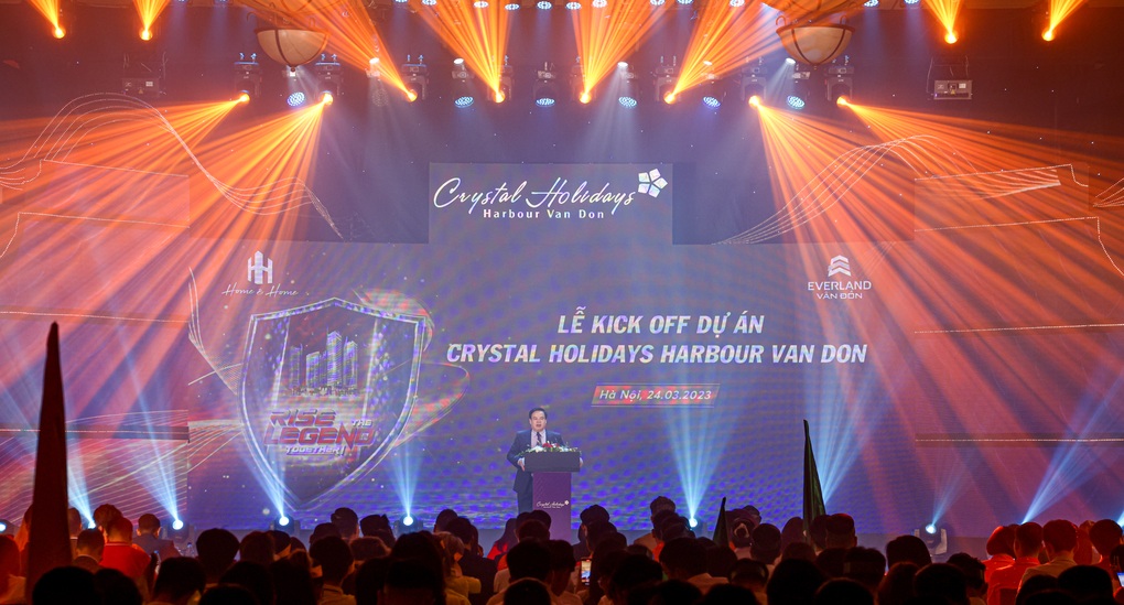 Lễ kick off Crystal Holidays Harbour Vân Đồn thu hút gần 1.000 chuyên viên kinh doanh - 3 Lễ kick off Crystal Holidays Harbour Vân Đồn thu hút gần 1.000 chuyên viên kinh doanh - 3