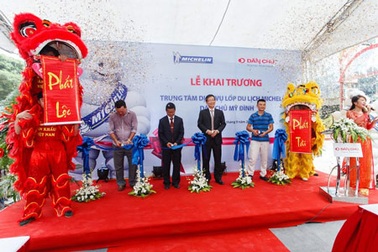  Michelin khai trương Trung tâm dịch vụ lốp xe Dân Chủ Mỹ Đình