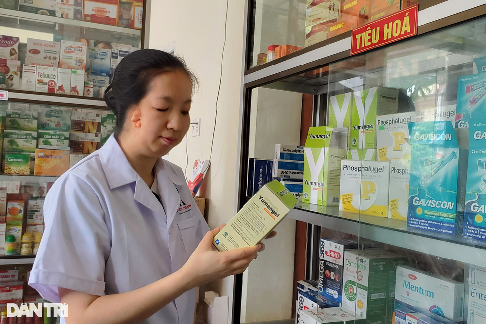 Cô gái chỉ nghe một tai, nhìn một mắt, sống bằng cả trái tim - 2 Cô gái chỉ nghe một tai, nhìn một mắt, sống bằng cả trái tim - 2