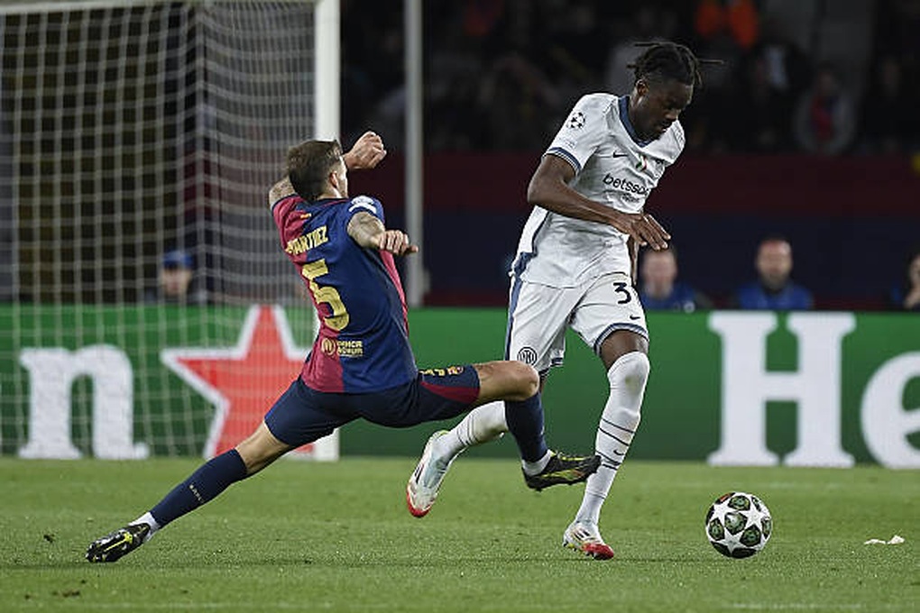 HLV Hansi Flick chỉ ra bí quyết giúp Barcelona đánh bại Inter Milan - 1 HLV Hansi Flick chỉ ra bí quyết giúp Barcelona đánh bại Inter Milan - 1