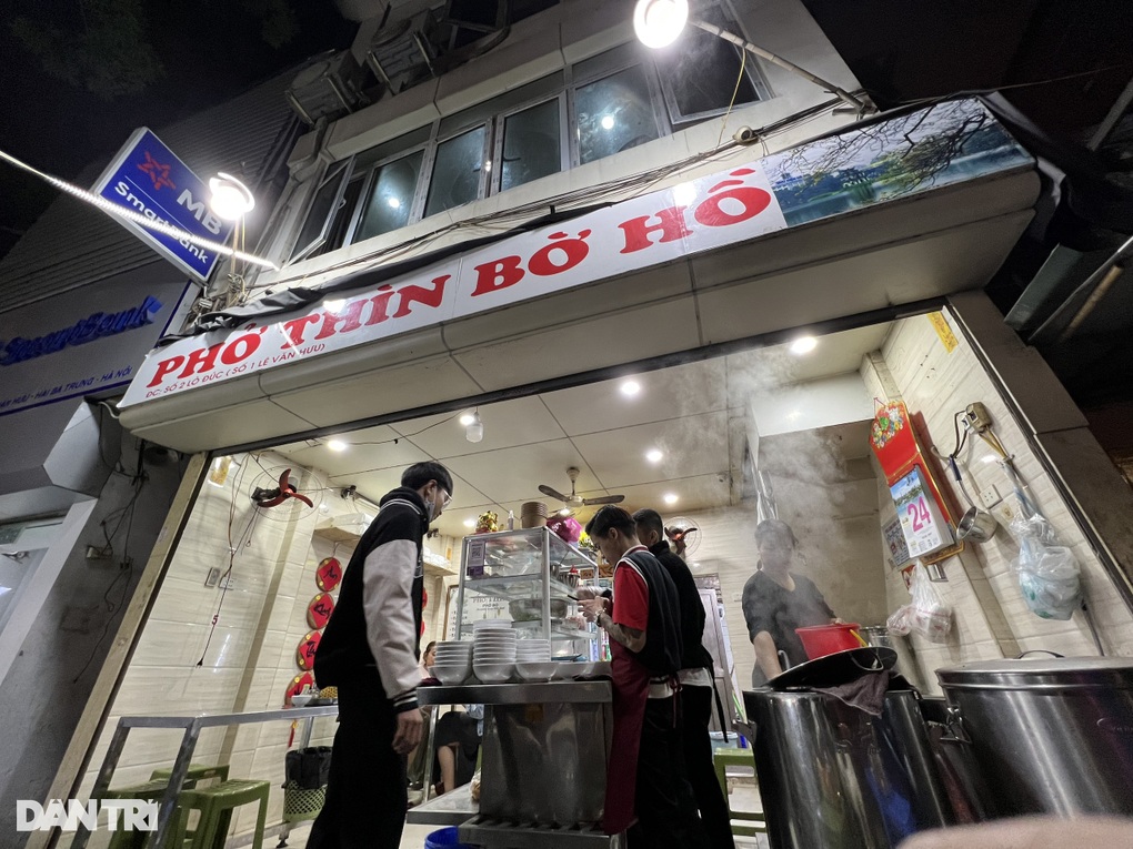 Người sở hữu thương hiệu phở Thìn nói gì giữa lùm xùm nhượng quyền? - 1 Người sở hữu thương hiệu phở Thìn nói gì giữa lùm xùm nhượng quyền? - 1