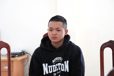 Nam thanh niên nhiều lần làm "chuyện người lớn" với bé gái 14 tuổi