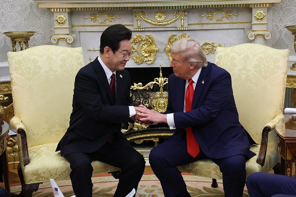 Hé lộ món quà Tổng thống Hàn Quốc tặng Tổng thống Donald Trump - 1 Hé lộ món quà Tổng thống Hàn Quốc tặng Tổng thống Donald Trump - 1