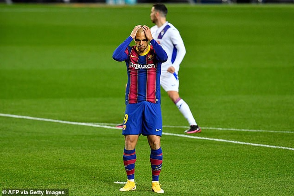 Barcelona hòa thất vọng trong ngày vắng Messi - 6 Barcelona hòa thất vọng trong ngày vắng Messi - 6