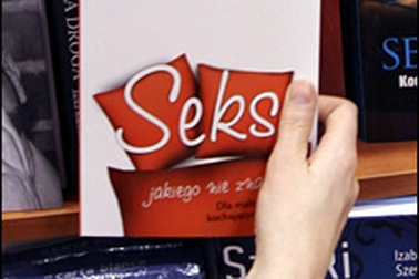 Linh mục xuất bản sách hướng dẫn tình dục