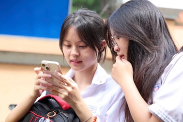 Gợi ý chi tiết đáp án môn toán thi tốt nghiệp THPT 2025 toàn bộ 24 mã đề