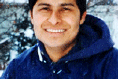 Rơi từ tầng 47 xuống đất, không chết