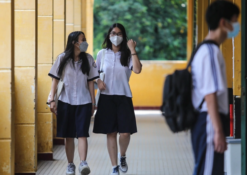Học sinh TPHCM như ngồi trên lửa chờ điểm chuẩn lớp 10 - 2 Học sinh TPHCM như ngồi trên lửa chờ điểm chuẩn lớp 10 - 2