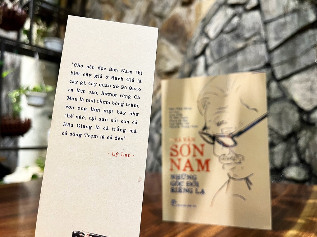 15 năm ngày mất nhà văn Sơn Nam - Sống mãi những kỷ niệm về ông già đi bộ - 4 15 năm ngày mất nhà văn Sơn Nam - Sống mãi những kỷ niệm về ông già đi bộ - 4