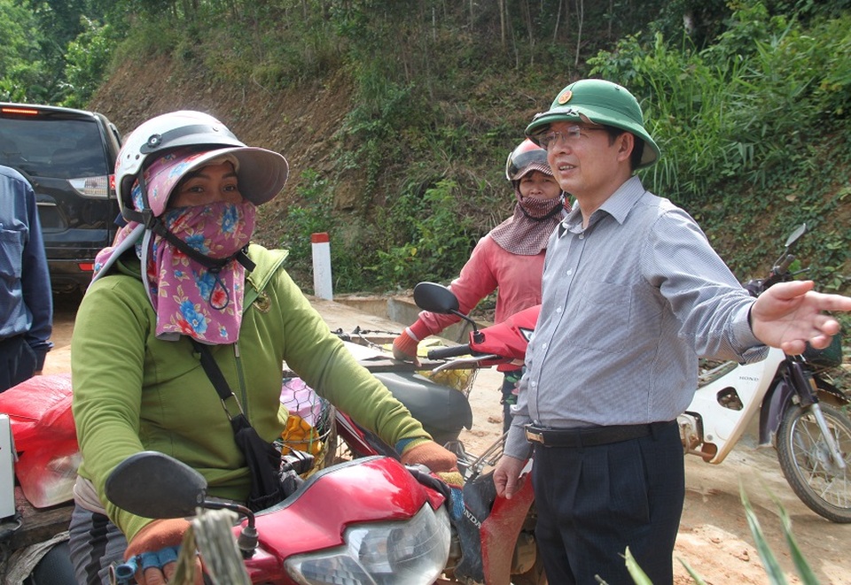 Thừa Thiên Huế cảnh báo người dân không ra khỏi nhà trong suốt 21 tiếng - 6 Thừa Thiên Huế cảnh báo người dân không ra khỏi nhà trong suốt 21 tiếng - 6