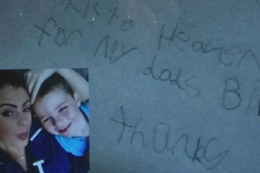 Bức thư chấn động của bé trai gửi cha "ở chốn thiên đường"