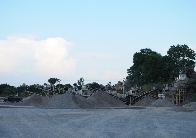 Mỏ đá Soklu 2 và Soklu 5 thuộc xã Quang Trung, huyện Thống Nhất của CTCP Xây dựng và Sản xuất Vật liệu Xây dựng Biên Hoà.