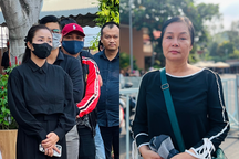 Lễ tang Quý Bình: Không kèn trống, đồng nghiệp đến viếng trong lặng lẽ