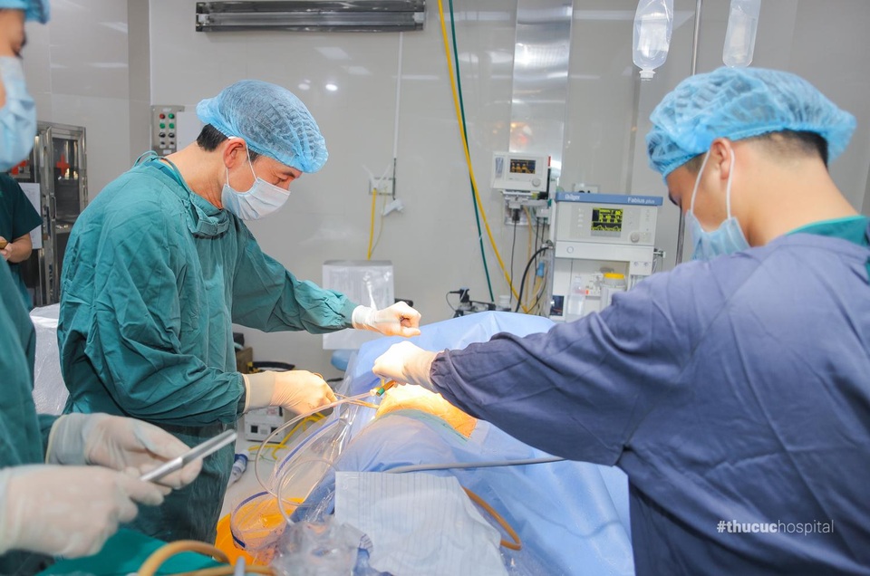 Ngỡ đã khỏi, ai ngờ sỏi thận vẫn âm thầm tái phát - 2 Ngỡ đã khỏi, ai ngờ sỏi thận vẫn âm thầm tái phát - 2