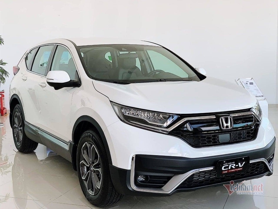 Dọn kho, loạt xe SUV đại hạ giá đầu tháng 4 - 2 Dọn kho, loạt xe SUV đại hạ giá đầu tháng 4 - 2