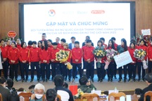 Đội tuyển nữ Việt Nam được thưởng ô tô, xe máy trước ngày về nhà