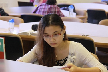 Bí quyết học ngoại ngữ của các siêu sao "săn" học bổng