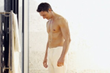 Chứng vú to ở nam giới: Hiện tượng bình thường?