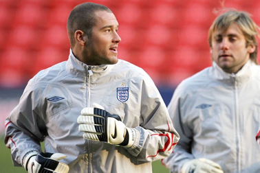 Cựu thủ môn tuyển Anh Paul Robinson sang Việt Nam thi đấu giao hữu